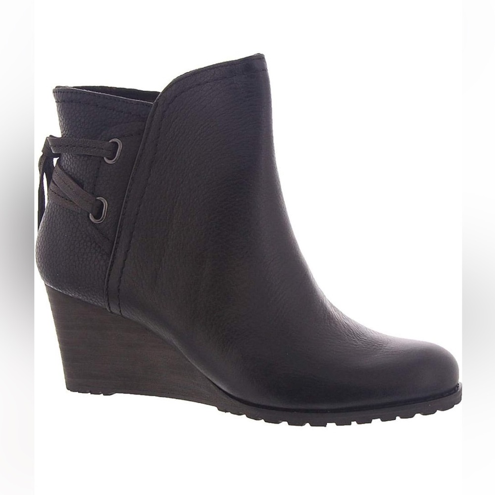 Rockport cobble hill Lucinda back tie boots size 11
